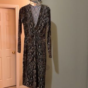 Snake print Zara trafaluc midi dress